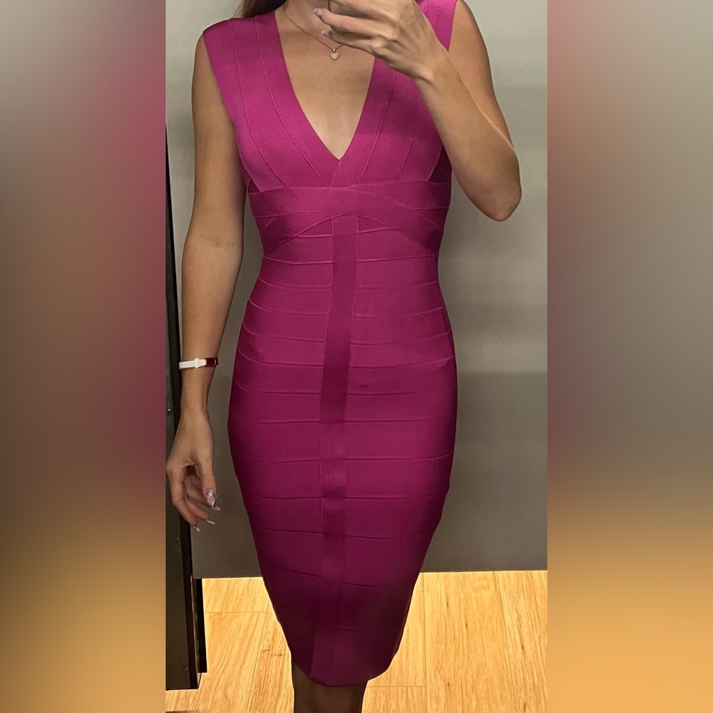 Gorgeous Fitted Herve Ledger Pink Purple Bodycon Midi Dress Size Small